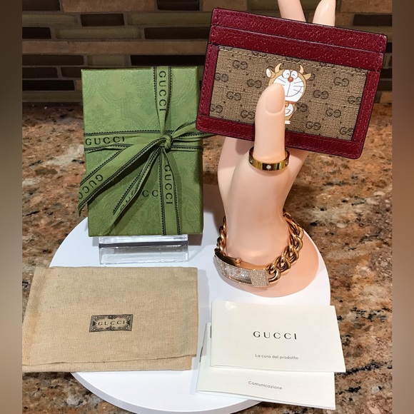 GUCCI GG x Doraemon Leather Card Holder πβ€οΈπ₯ - Picture 4 of 17